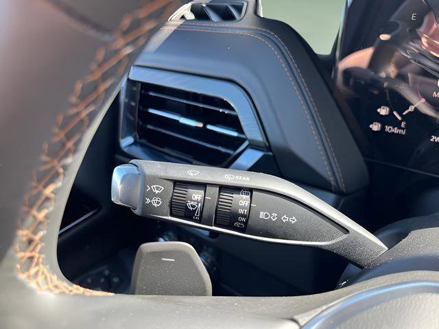 New 2026 GMC Yukon AT4 AWD/4WD image 16