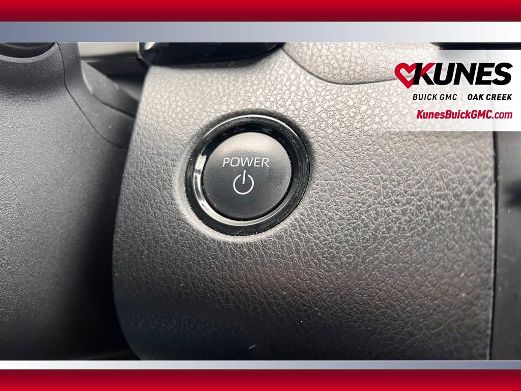 Used 2025 Toyota Camry SE image 24