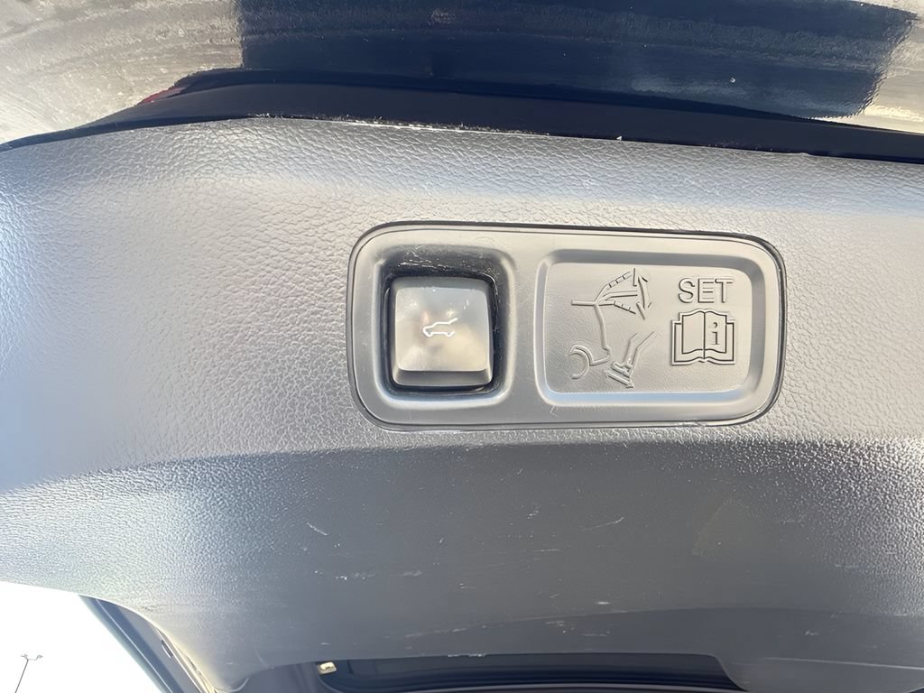 Used 2022 Ford Expedition Limited AWD/4WD image 27