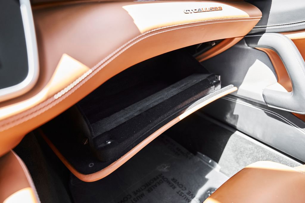 Used 2018 Ferrari GTC4Lusso AWD/4WD image 83