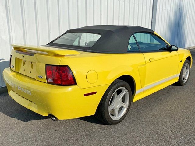 Used 2002 Ford Mustang GT image 4