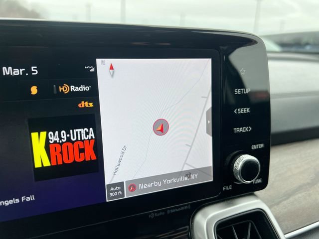 Used 2023 Kia Sorento S w/ Panoramic Sunroof Package image 14