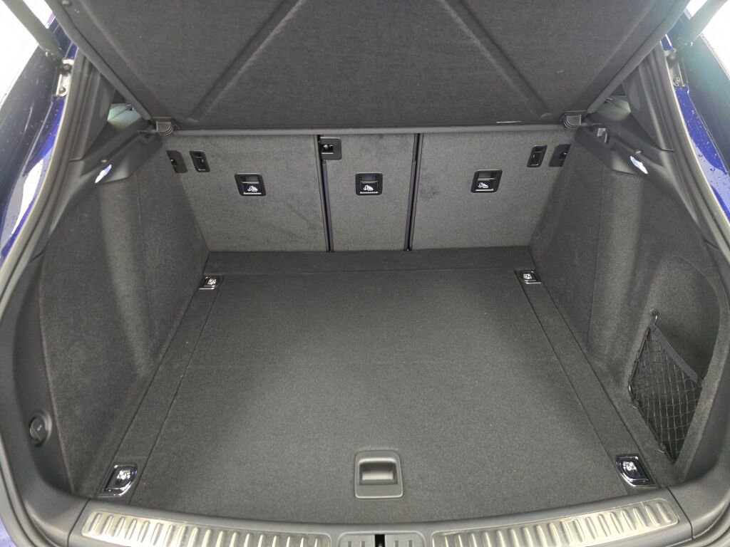 New 2026 Porsche Macan image 12