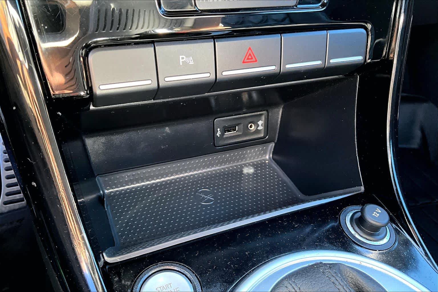 Used 2019 Volkswagen Beetle 2.0T Final Edition SEL FWD image 33