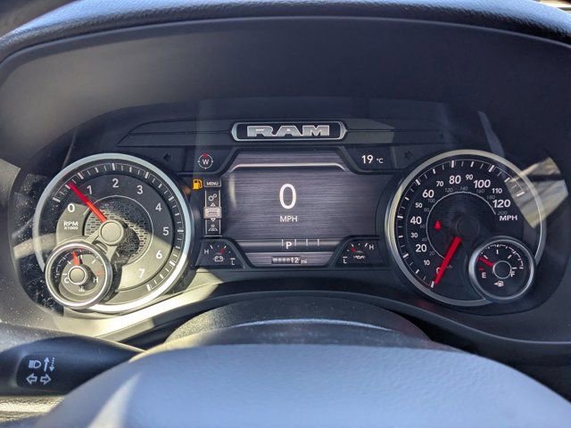 New 2026 RAM 1500 Express AWD/4WD image 26