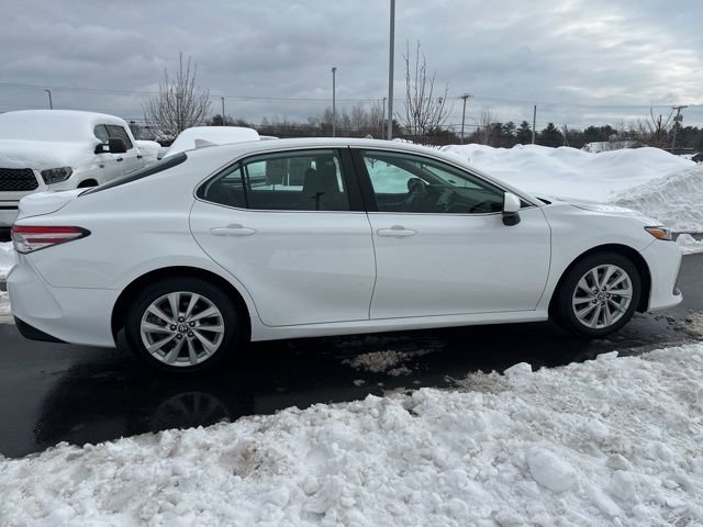 Used 2024 Toyota Camry LE FWD image 6