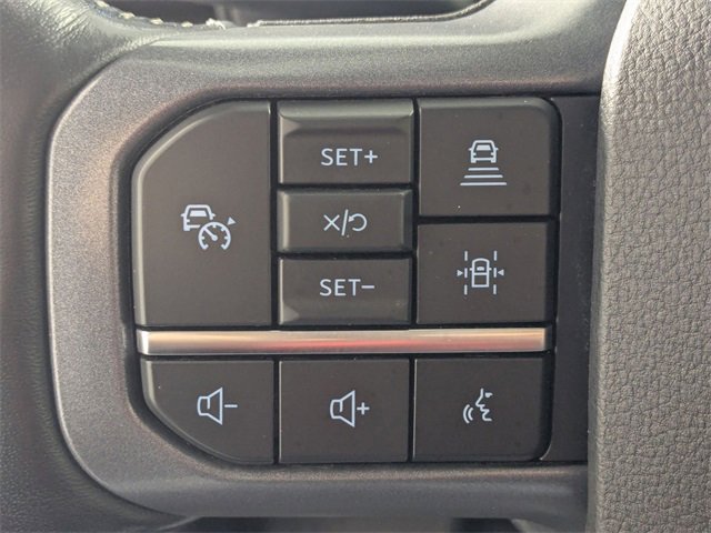 Used 2023 Ford F150 Lariat w/ Trailer Tow Package image 17