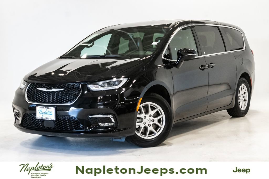 Used 2025 Chrysler Pacifica Select FWD video 1