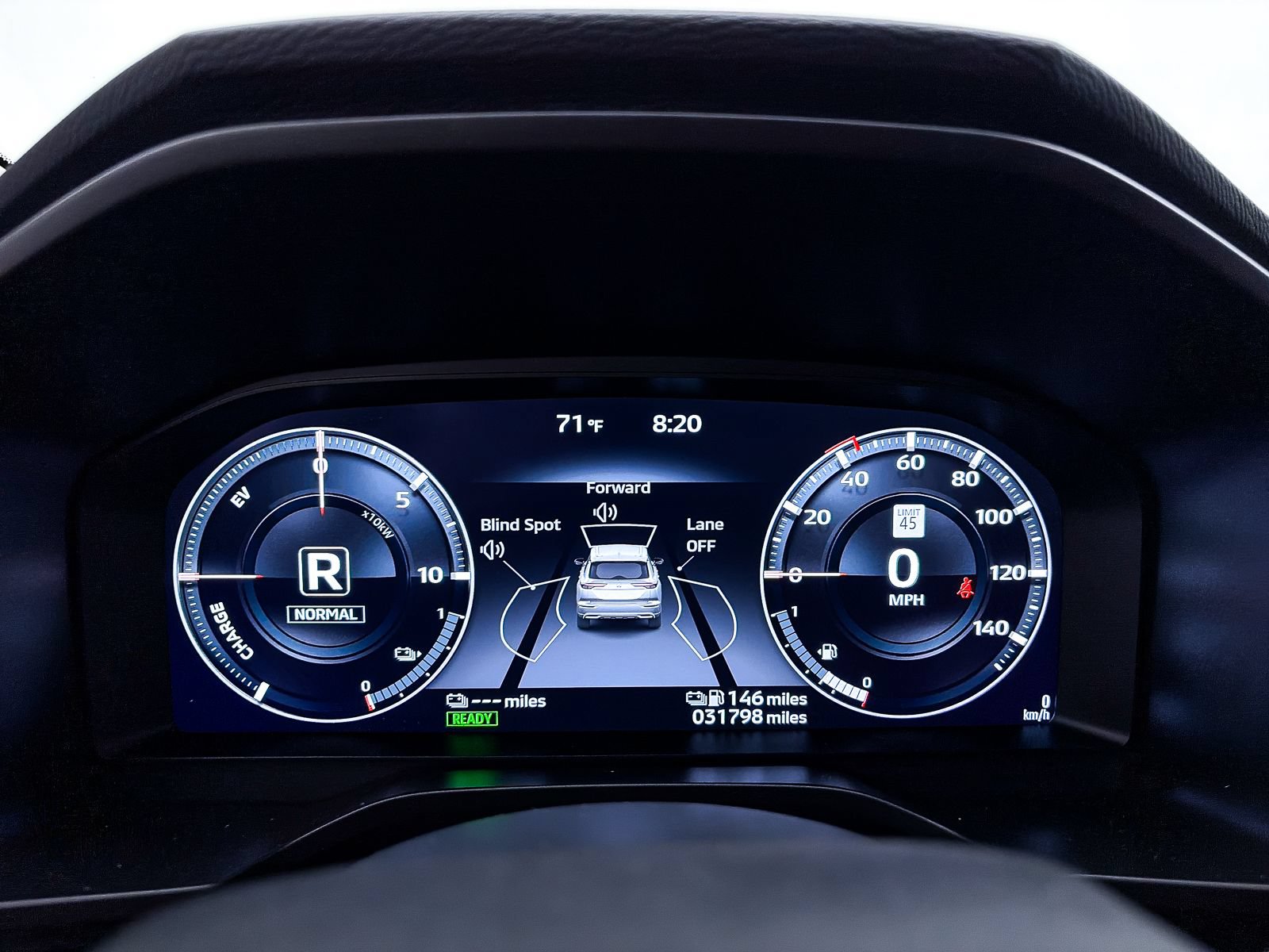Used 2023 Mitsubishi Outlander SE AWD/4WD image 31