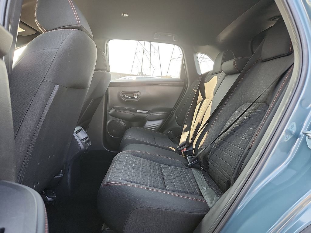 Used 2025 Honda HR-V Sport image 7