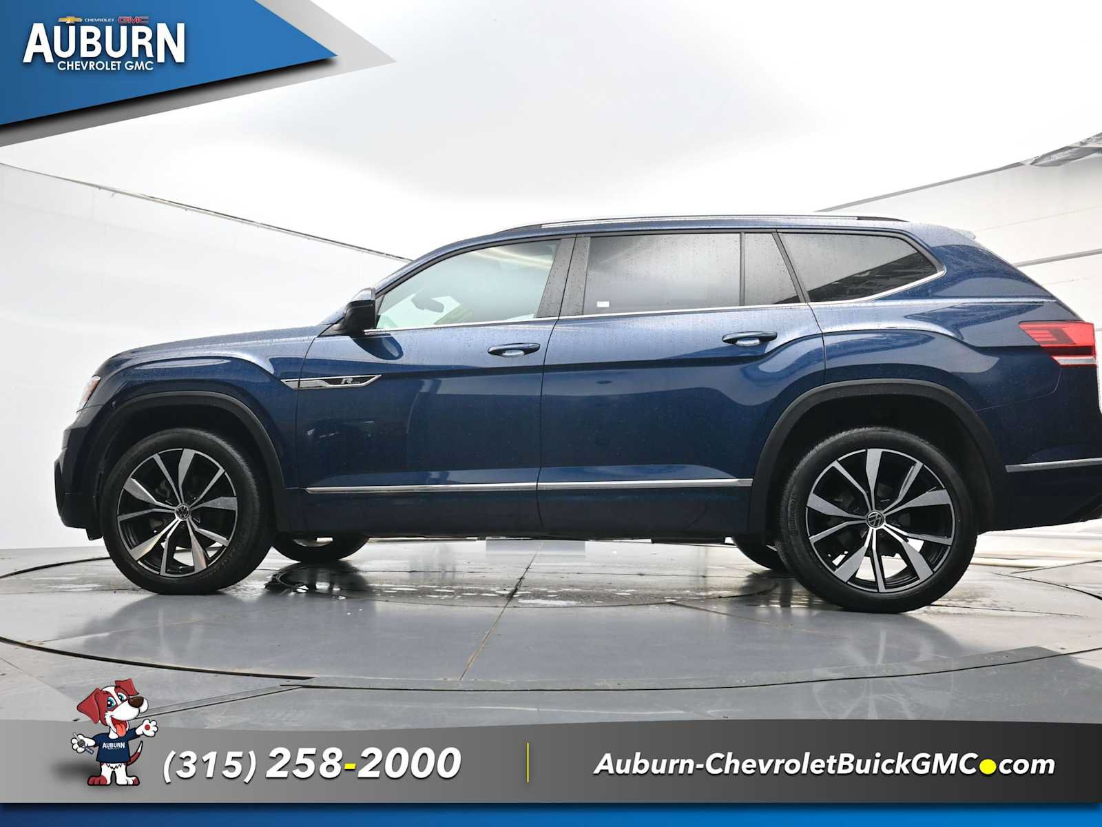 Used 2019 Volkswagen Atlas SEL R-Line AWD/4WD image 24