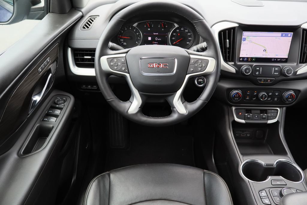 Used 2022 GMC Terrain SLT w/ Infotainment Package II FWD image 24