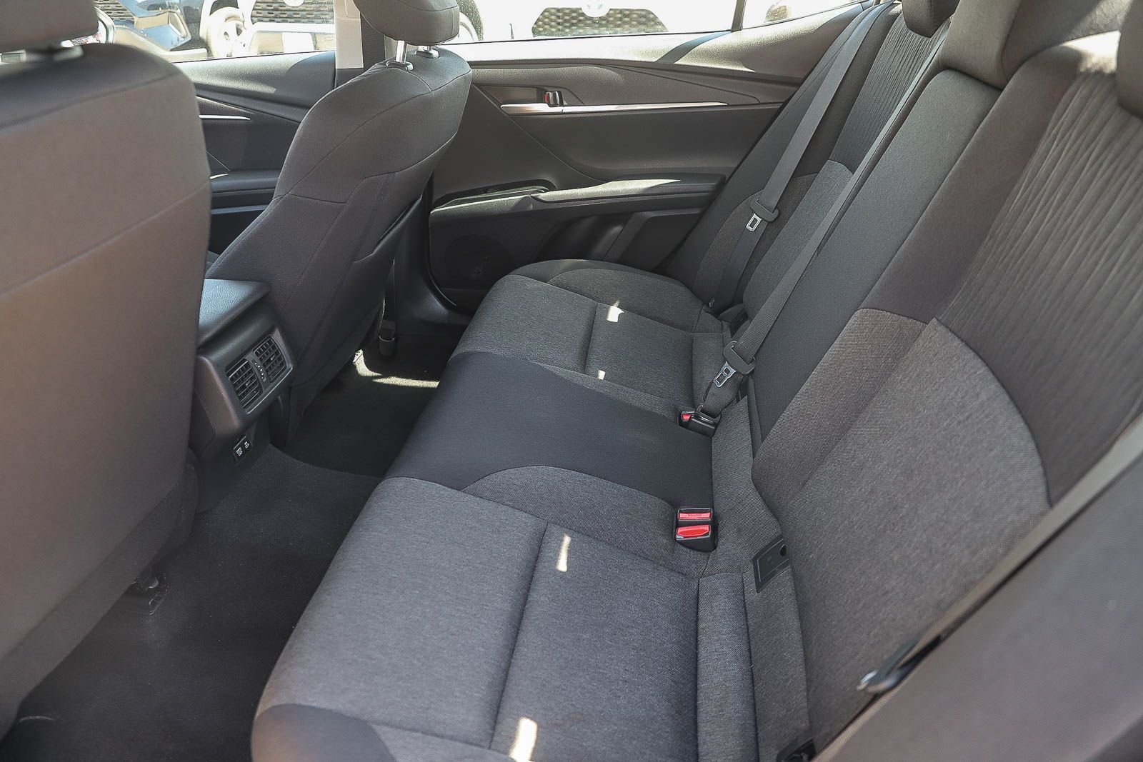 Certified 2025 Toyota Camry LE FWD image 17