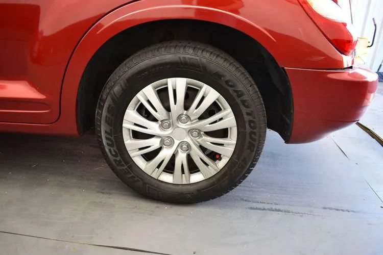 Used 2009 Chrysler PT Cruiser FWD image 28