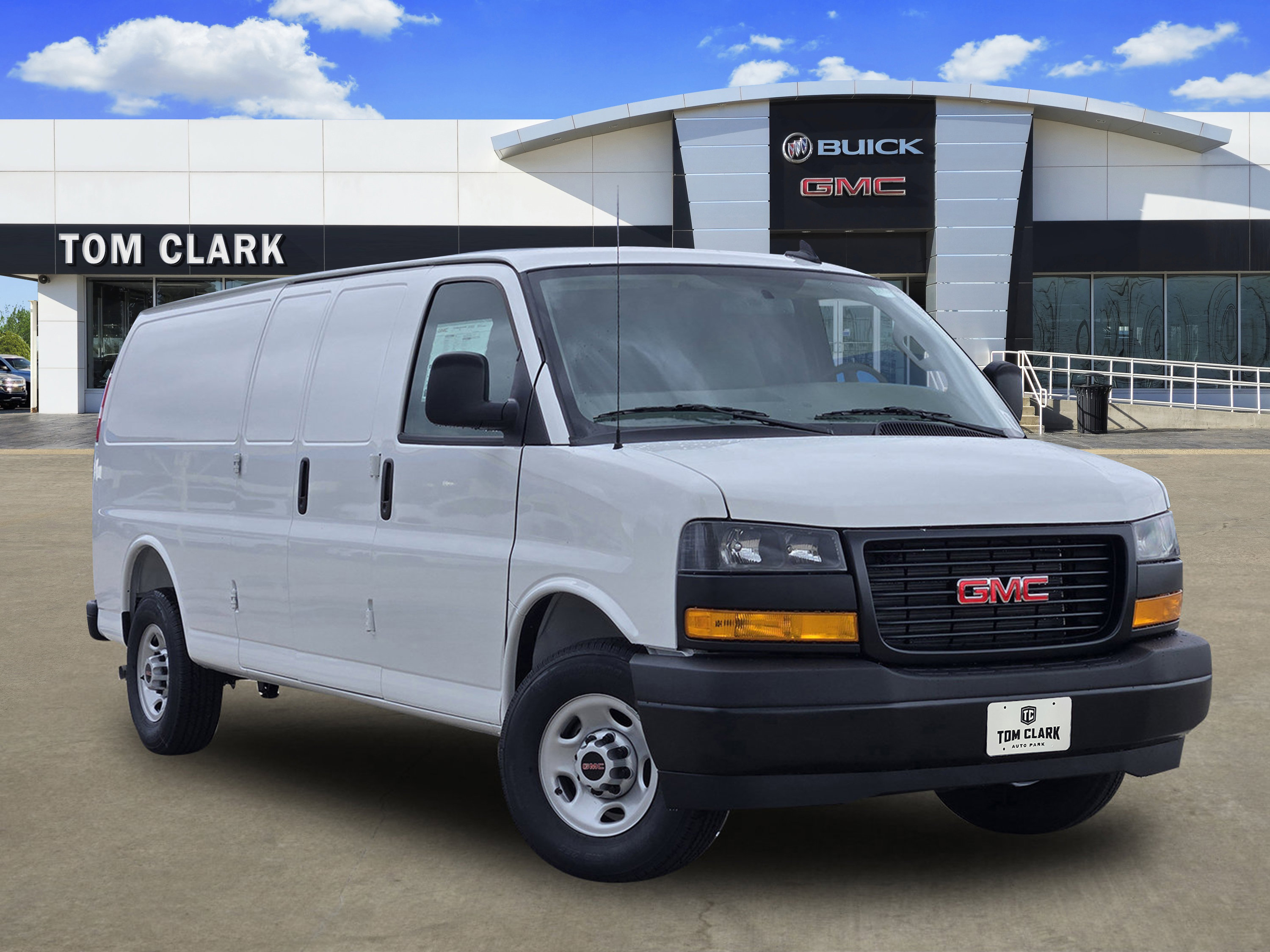 New 2025 GMC Savana 3500 Extended w/ Driver Convenience Package