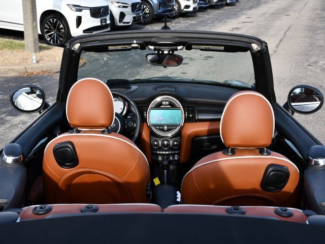 Used 2019 MINI Cooper S image 9