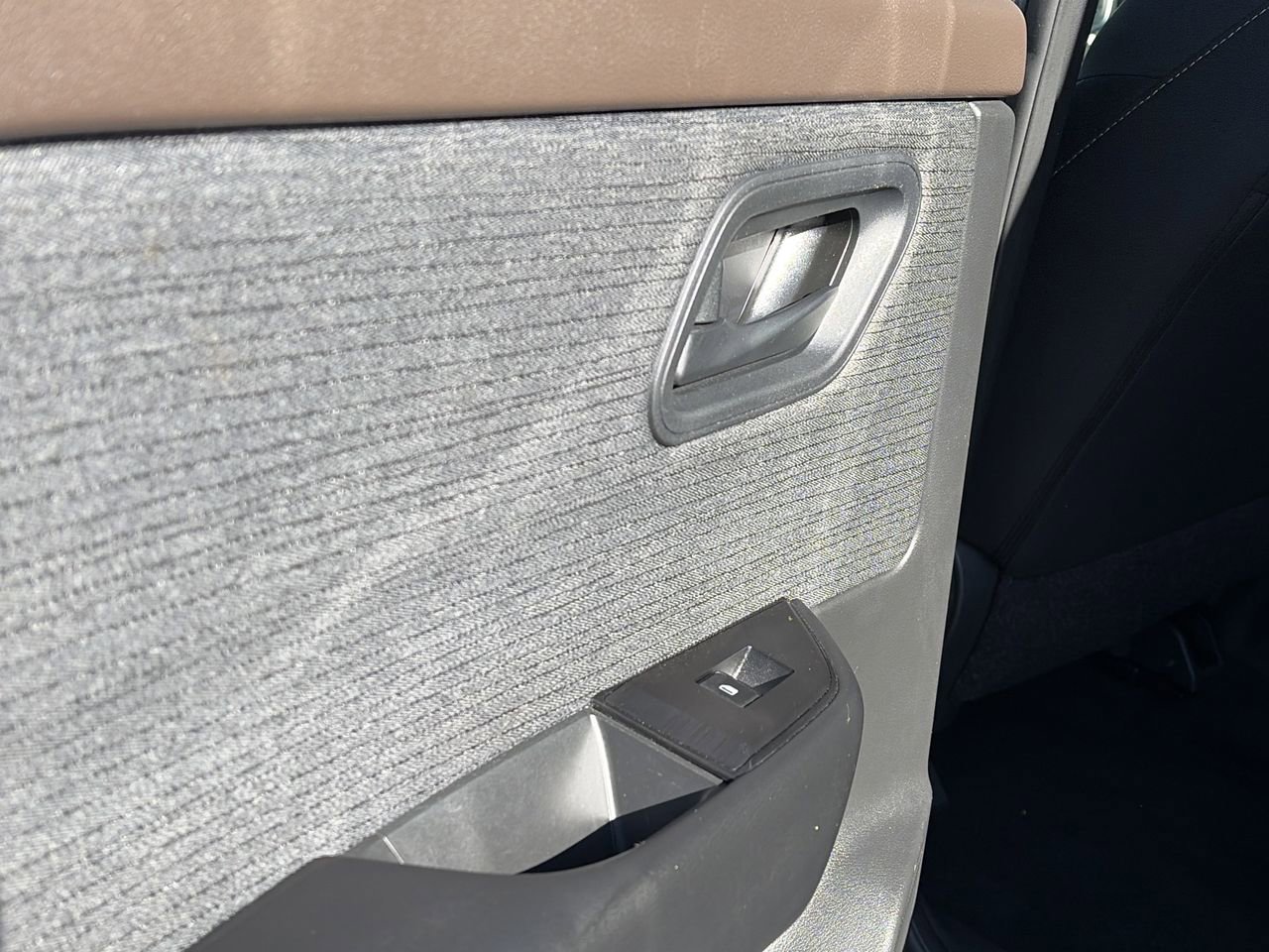 Certified 2023 Nissan Rogue S image 27