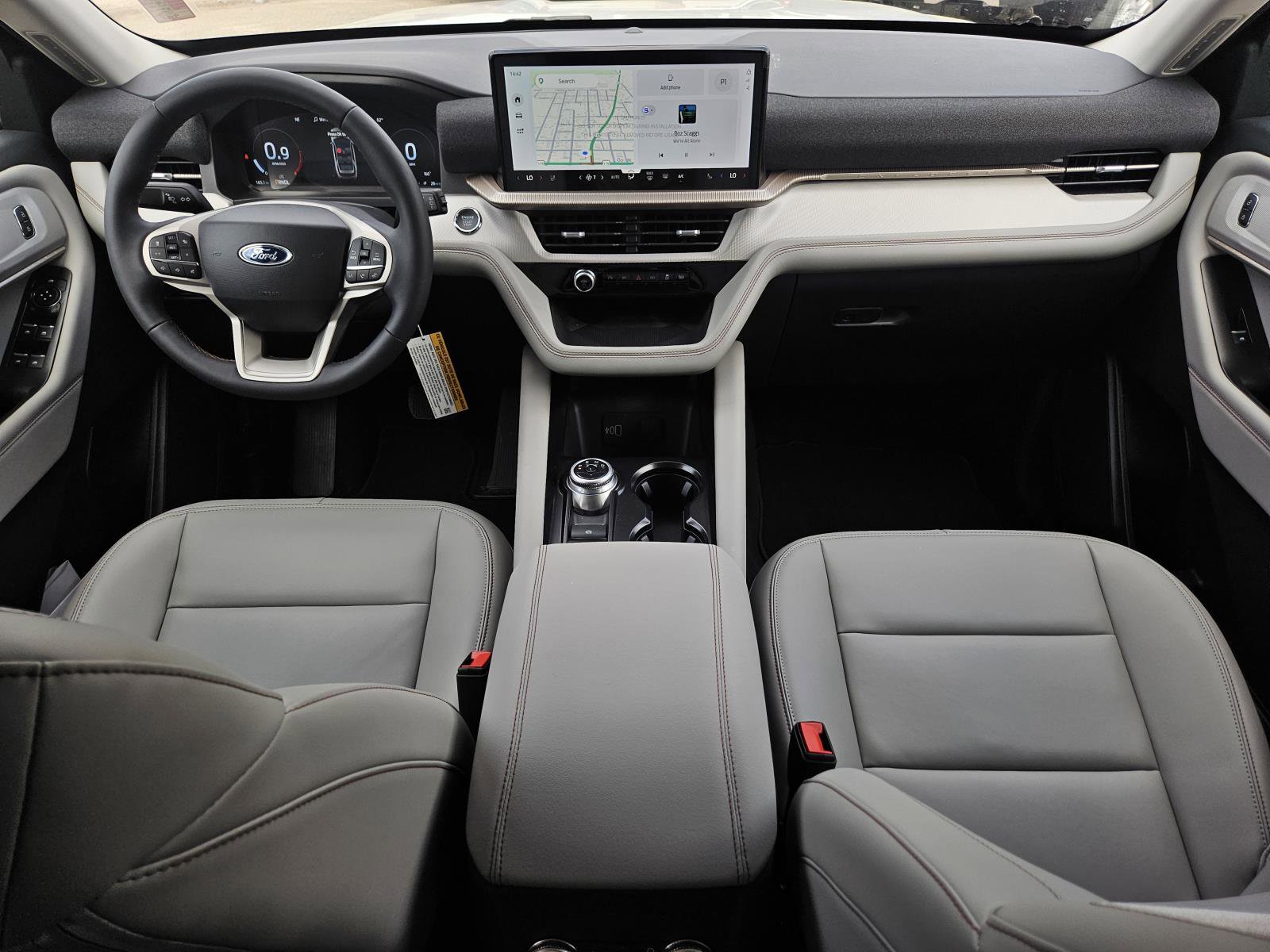New 2026 Ford Explorer Active w/ Active Comfort Package image 28