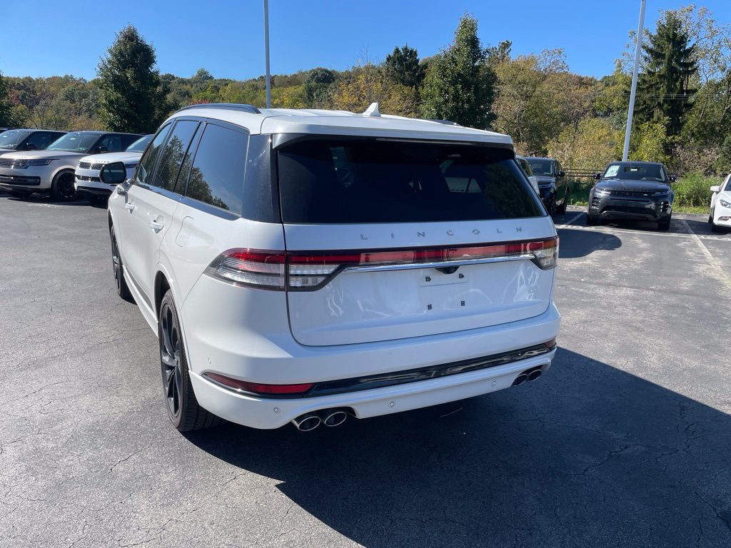 Used 2023 Lincoln Aviator Reserve w/ Equipment Group 201A AWD/4WD image 8