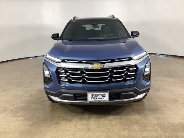 Used 2025 Chevrolet Equinox LT AWD/4WD image 3
