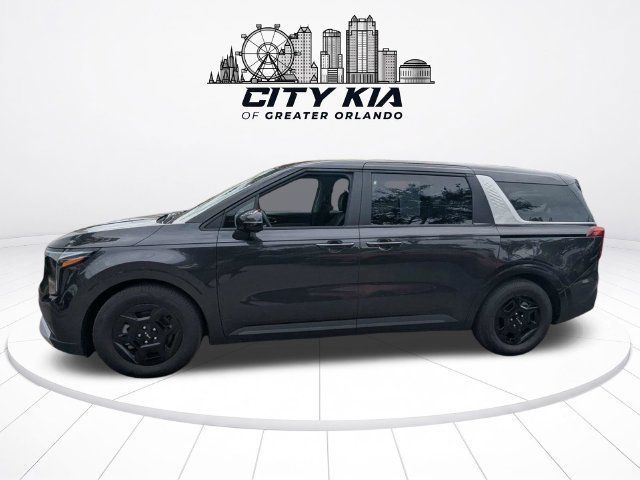 Certified 2026 Kia Carnival LX FWD image 3