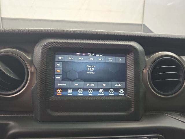 Used 2021 Jeep Wrangler Unlimited Sport image 28