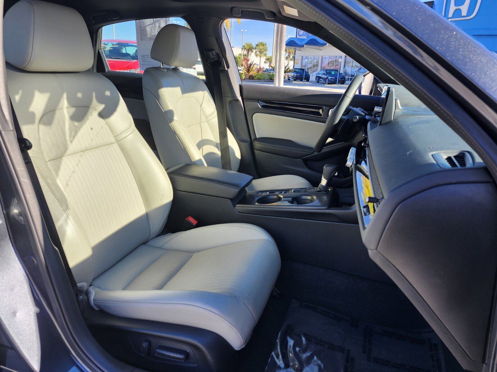 Used 2023 Honda Civic Sport Touring image 25