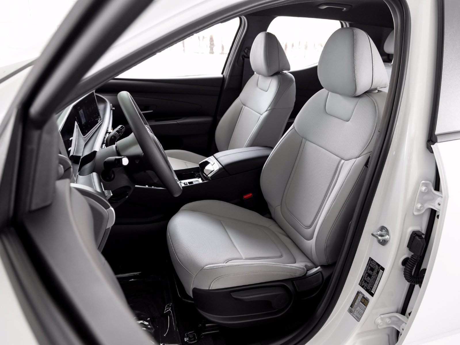 New 2027 Hyundai Santa Cruz SE FWD image 10