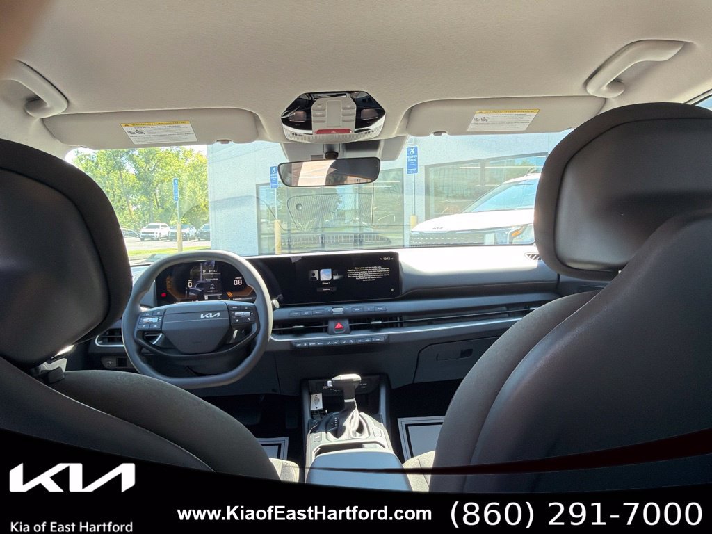 New 2026 Kia K4 FWD image 21