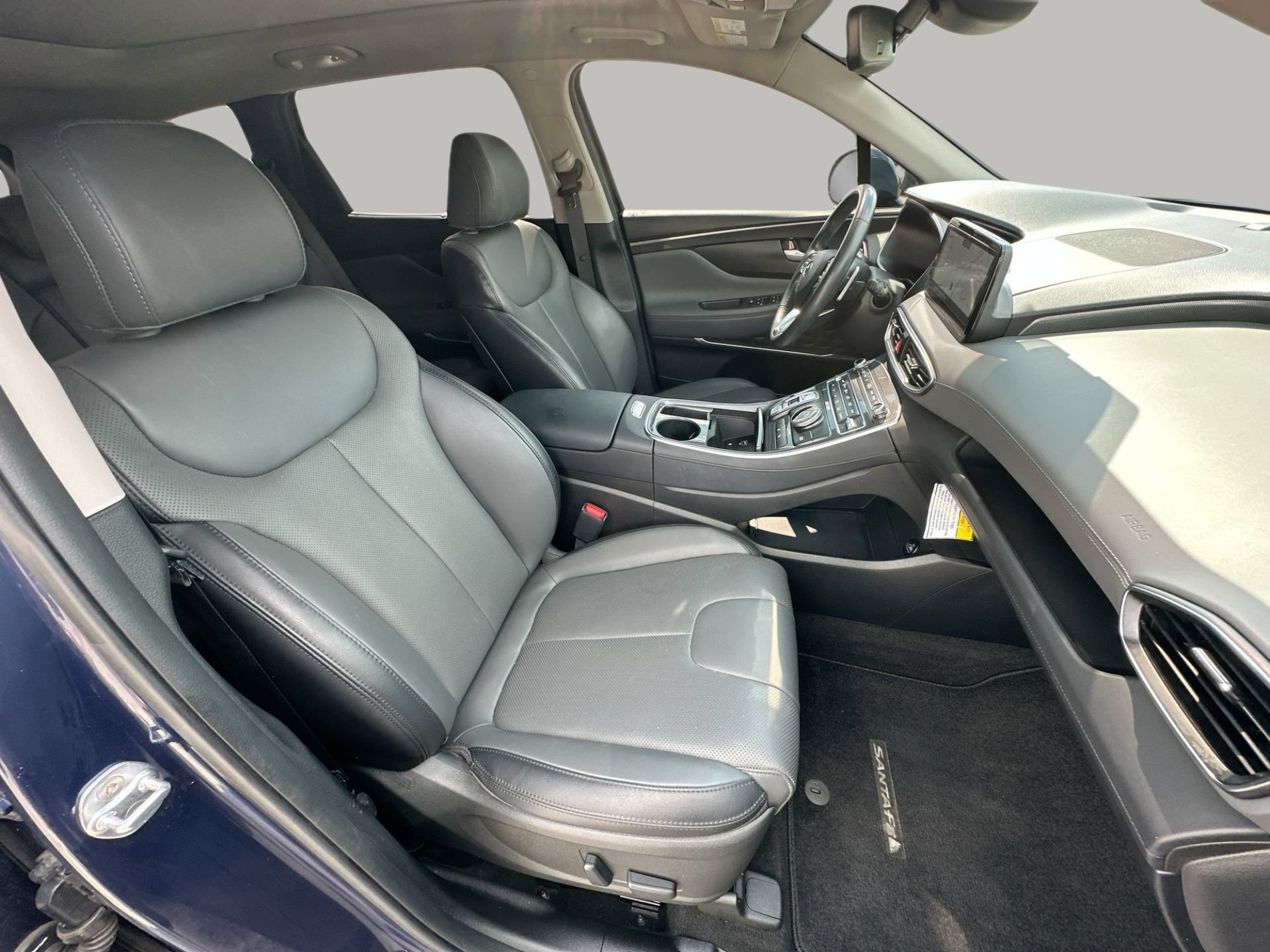 Used 2023 Hyundai Santa Fe SEL w/ Premium Package FWD image 25
