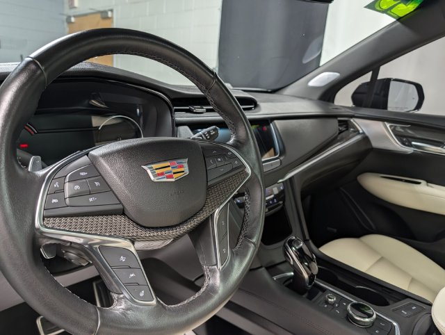 Certified 2023 Cadillac XT5 Sportv AWD/4WD image 17