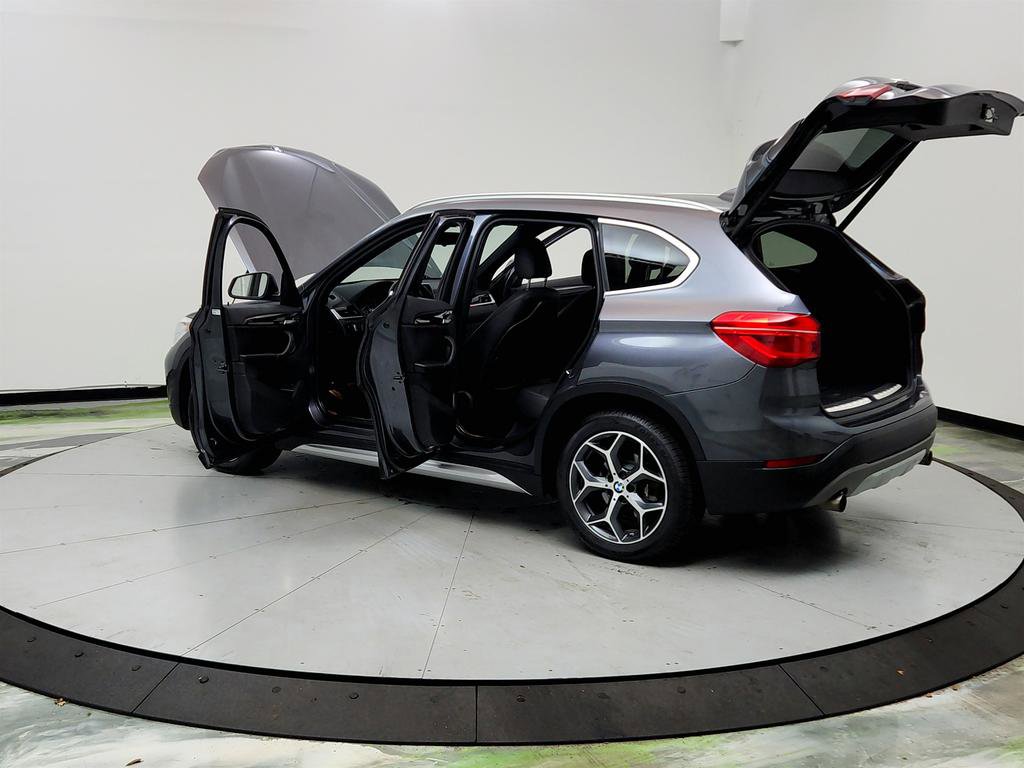 Used 2018 BMW X1 xDrive28i AWD/4WD image 12