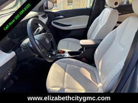 Used 2024 Buick Encore GX Sport Touring image 10