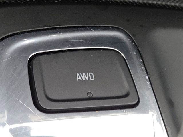 Used 2023 Chevrolet Equinox LT image 7