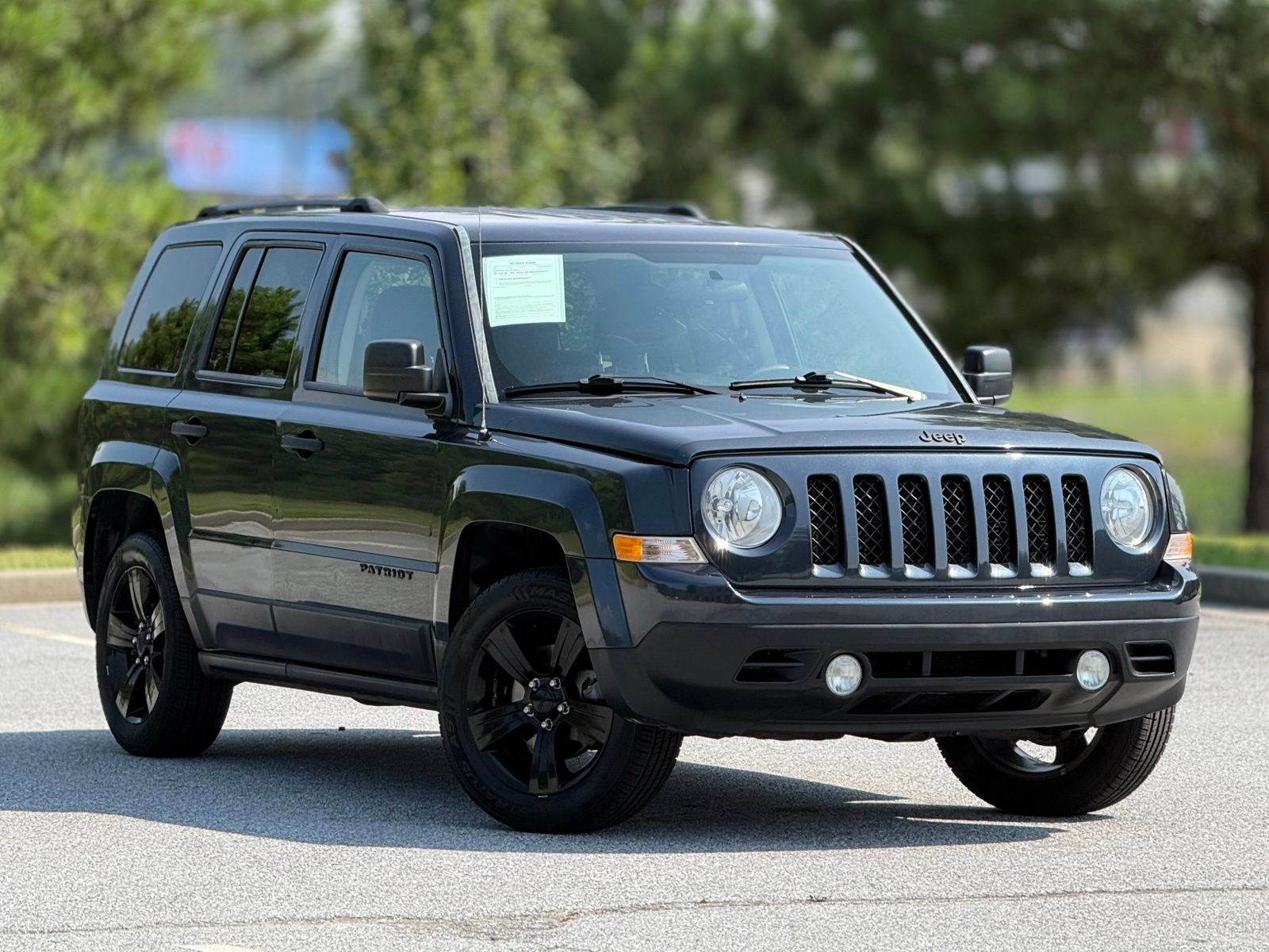 Used 2015 Jeep Patriot Sport FWD image 13