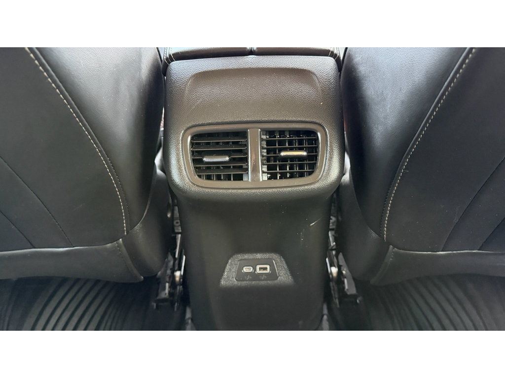 Used 2021 Buick Envision Essence w/ Technology Package I image 21