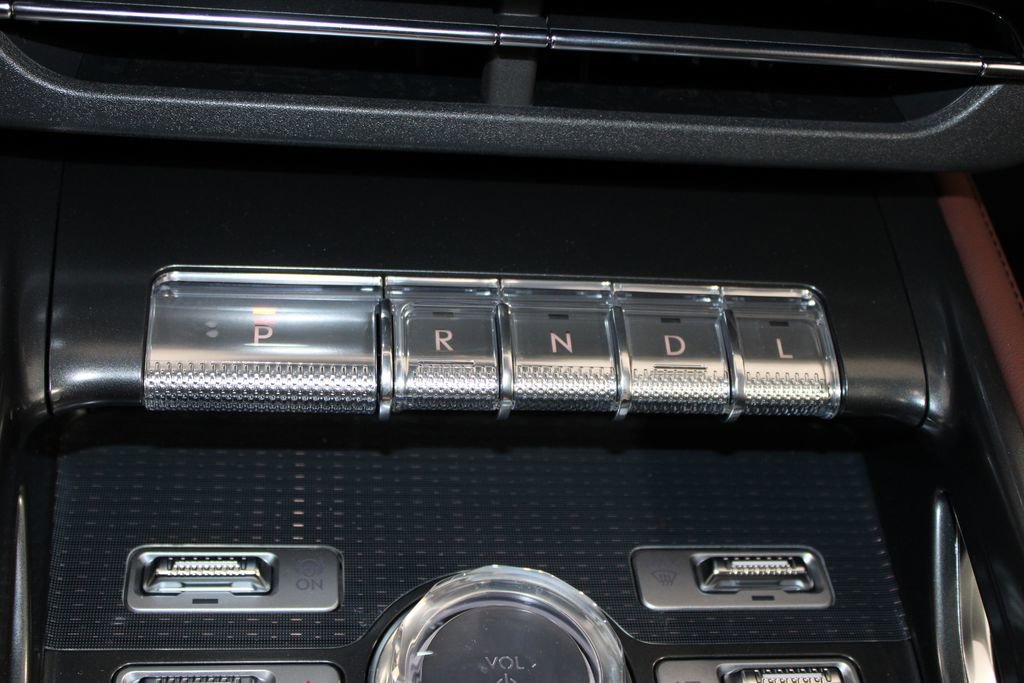 New 2026 Lincoln Nautilus Reserve image 44