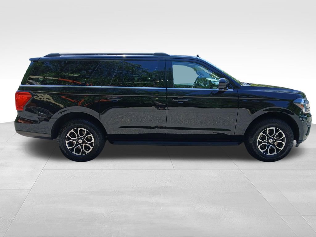 Used 2024 Ford Expedition Max XLT AWD/4WD image 7