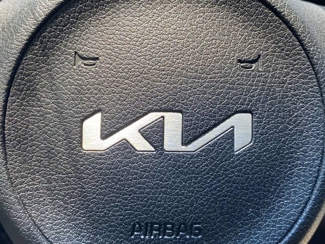 Used 2022 Kia Stinger GT2 AWD/4WD image 25