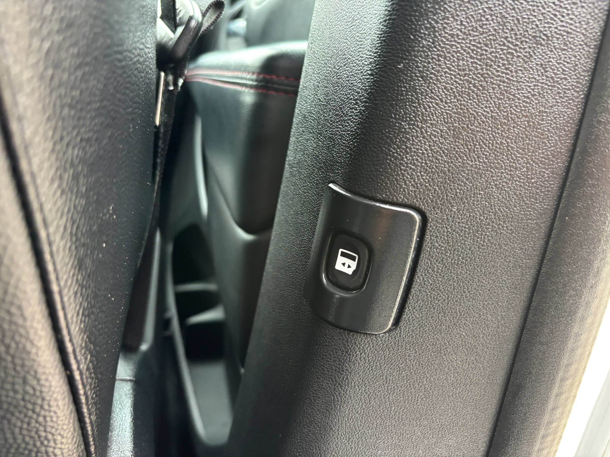 Used 2019 Dodge Grand Caravan GT FWD image 38