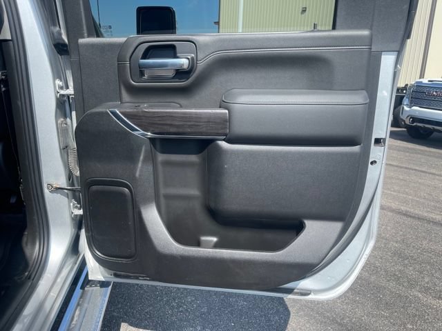 Used 2022 Chevrolet Silverado 2500 LTZ w/ LTZ Convenience Package AWD/4WD image 15