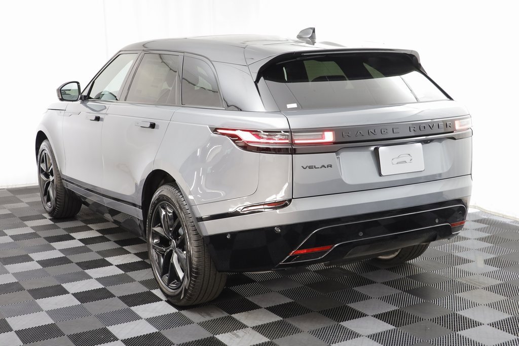 New 2026 Land Rover Range Rover Velar Dynamic SE image 15
