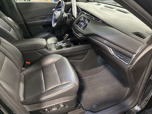 Used 2023 Cadillac XT4 Sport image 43