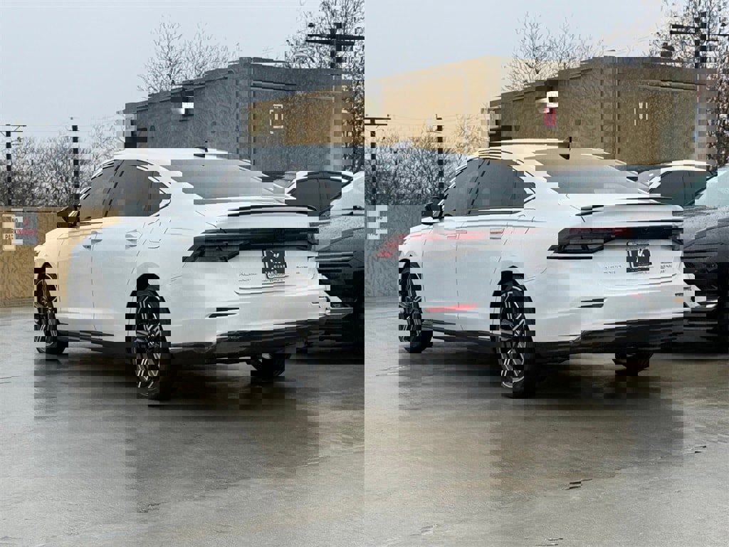 Used 2024 Honda Accord Sport image 7