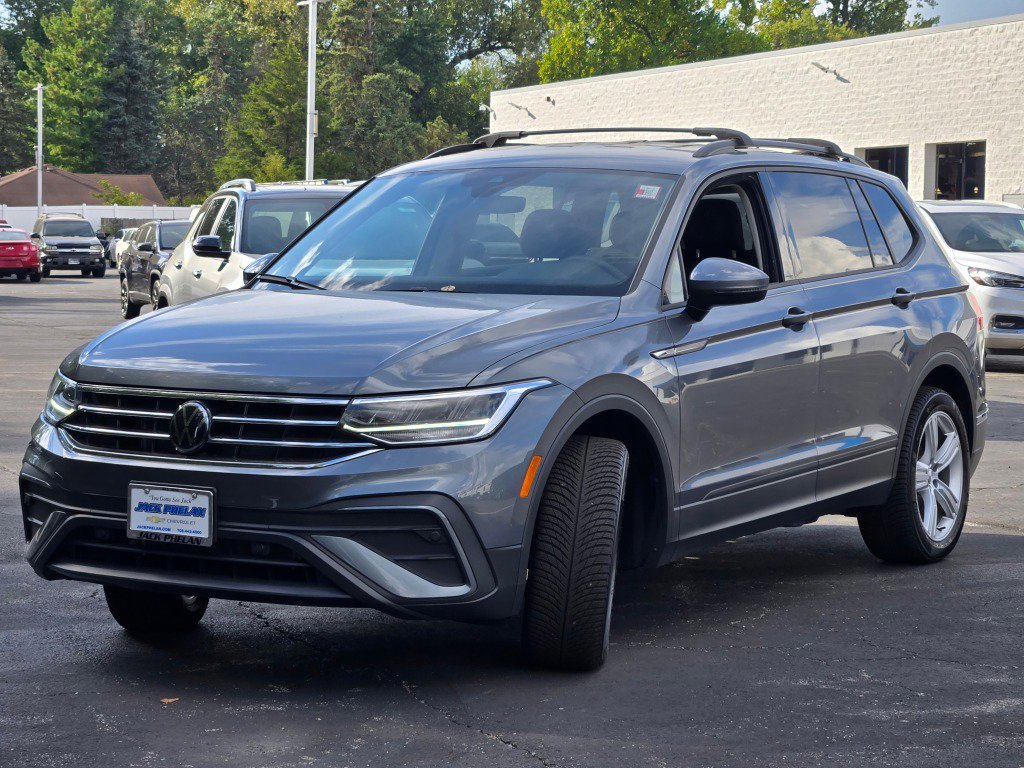 Used 2024 Volkswagen Tiguan S image 4