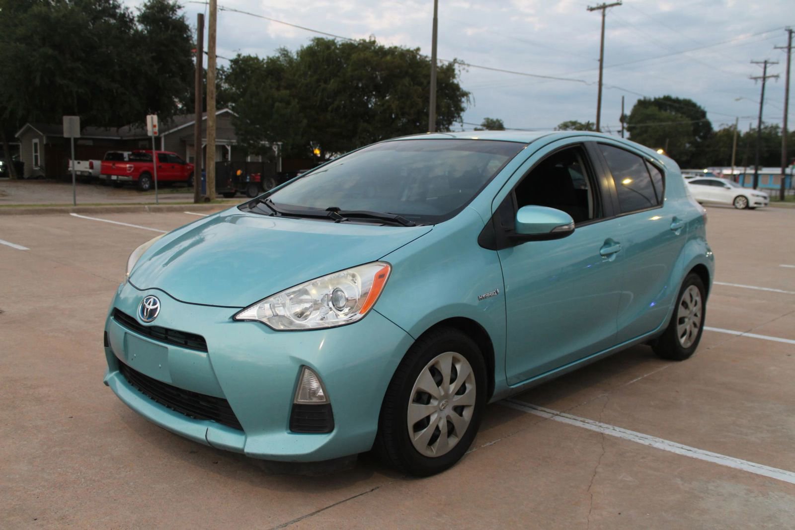 Used 2014 Toyota Prius C Two image 6