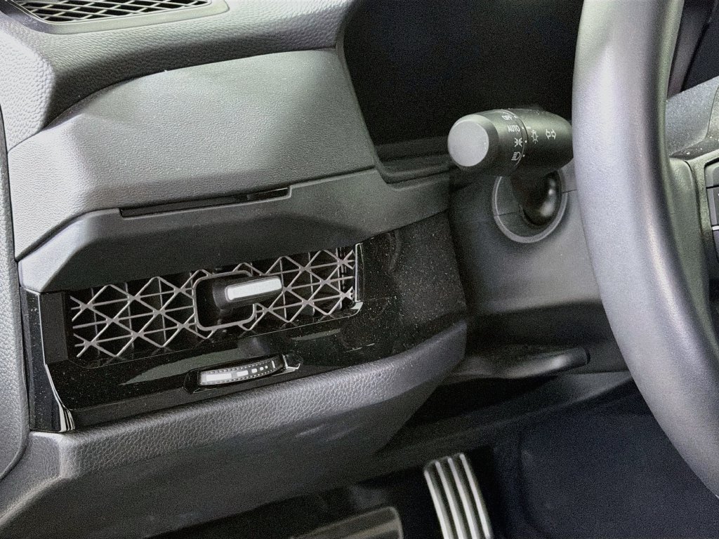 Used 2025 Honda Accord Sport image 12