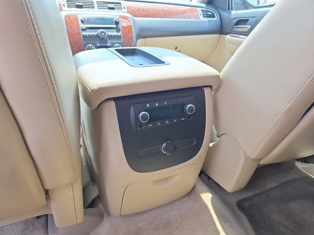 Used 2007 Chevrolet Tahoe LT w/ LT Preferred Equipment Group AWD/4WD image 23