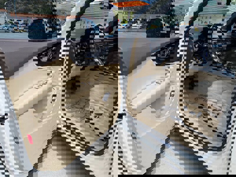 Used 2017 Audi Q7 3.0T Premium Plus image 15