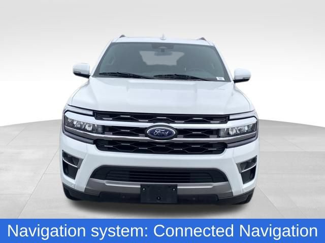 Used 2024 Ford Expedition Limited AWD/4WD image 2